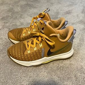 Authentic Kids lebron witness